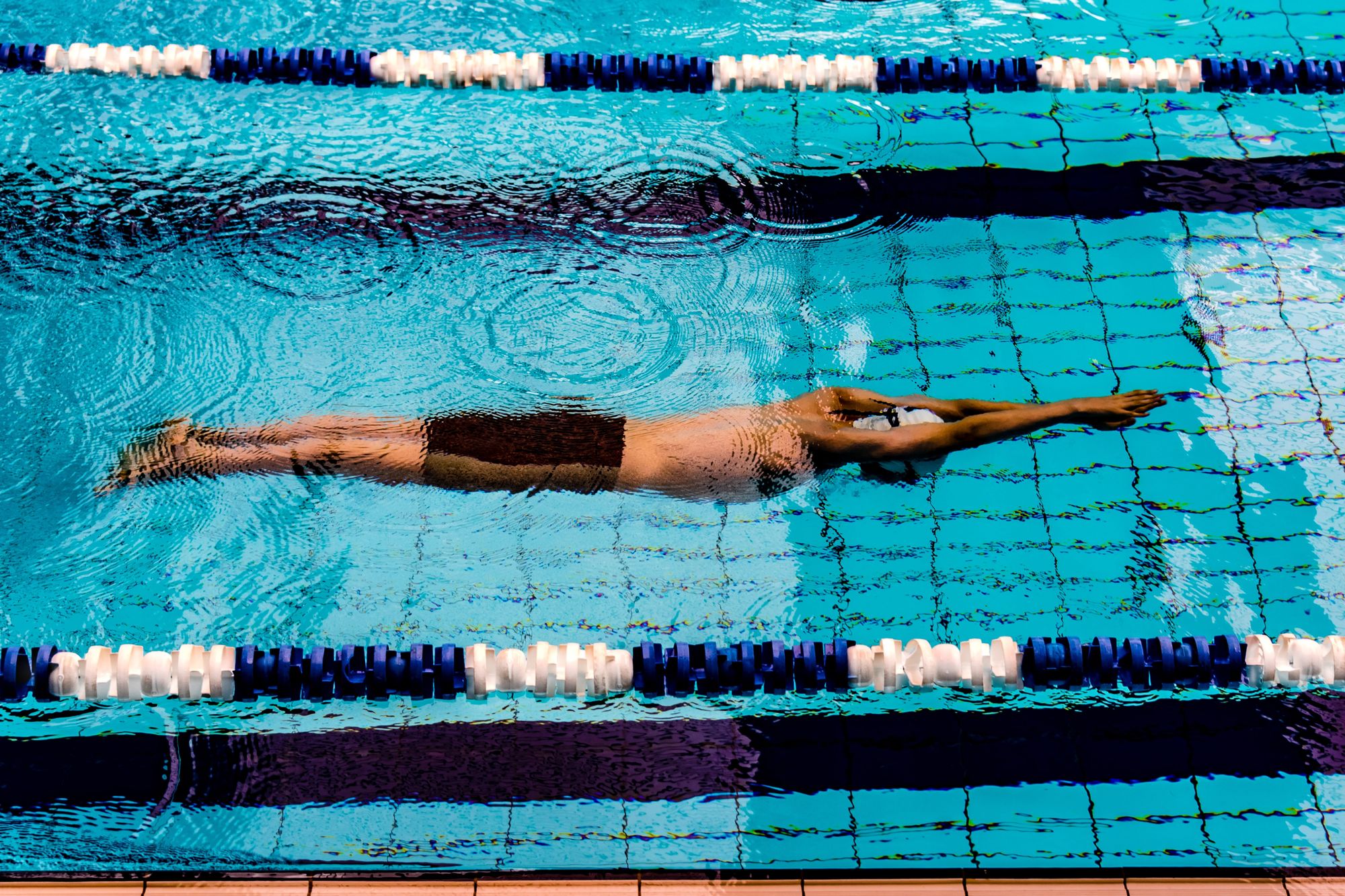 Swimming for Stress Relief: The Therapeutic Benefits of a Pool Session